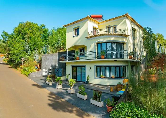 Oxford Alpine Escape Gaula